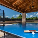 Vela Vrata, A Tranquil&luxurious Pool * Gradisce (Istria)