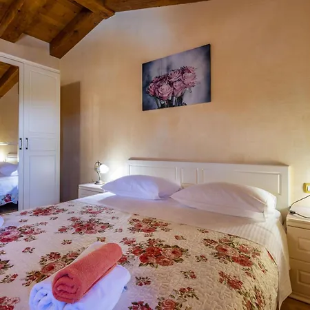 Vela Vrata, A Tranquil And Luxurious Pool Apartment *